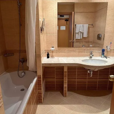 Апартаменты Sunny Majestic Private *